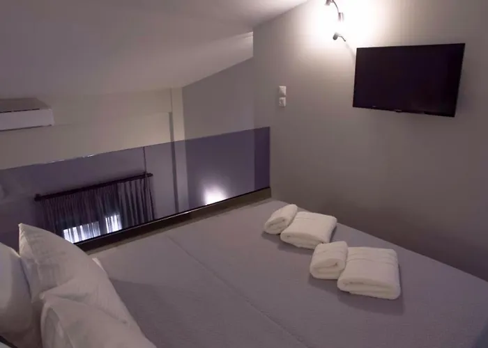 Perla スタブロス